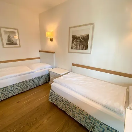 Appartement-hotel Timmendorfer Aparthotel 4*
