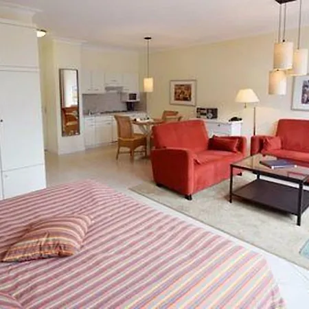 Hotel apartamentowy Appartement-hotel Timmendorfer 4*