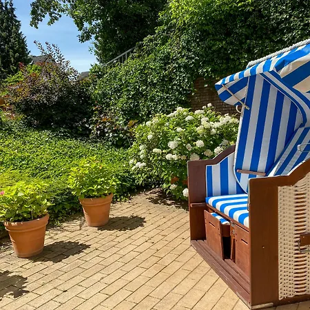 Aparthotel Appartement-hotel Timmendorfer 4*
