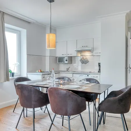 Timmendorfer Aparthotel 4*
